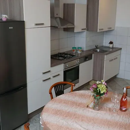 Duplex Tinel شقة