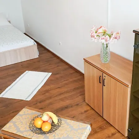 Duplex Tinel شقة
