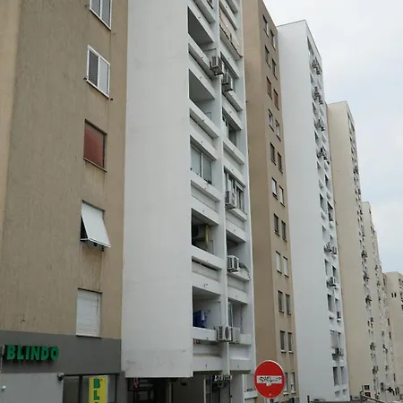 Apartment Duplex Tinel