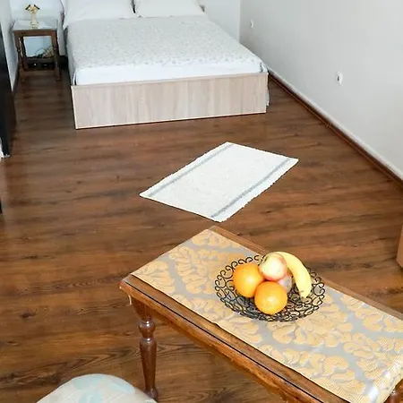 Apartment Duplex Tinel